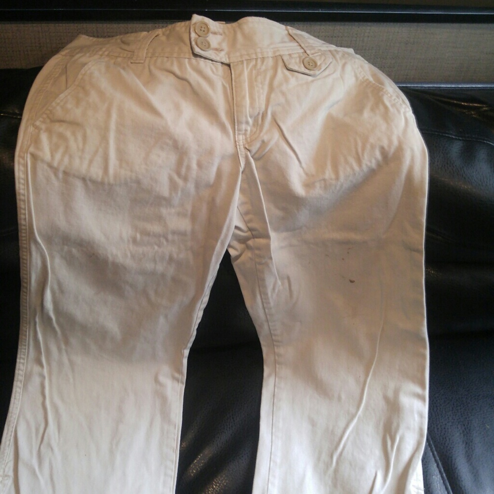 Abercrombie capri's
